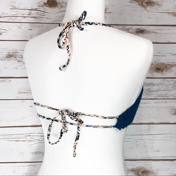 Xhilaration Blue Knitted Swimsuit Bikini Top Small - Picture 3 of 3